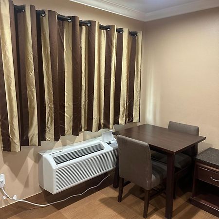 Stardust Inn Азюса Екстериор снимка